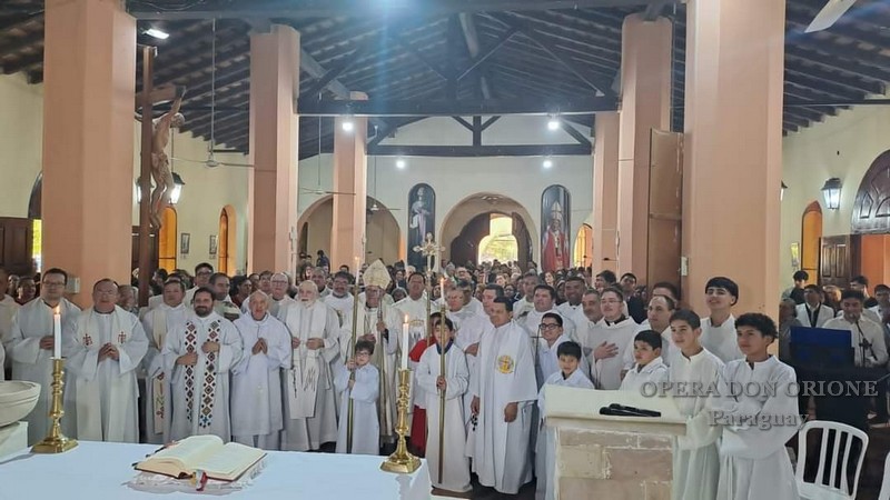 Paraguay: A Ñeembucú l'ordinazione sacerdotale del diacono Humberto José Ruíz Díaz Riveros -  25277
