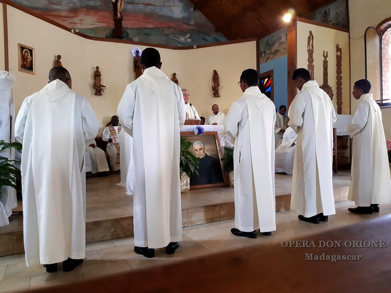 Iniziata la Visita Canonica Generale nella Delegazione “Maria, Regina del Madagascar” -  25285