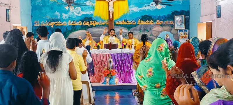 India: Una gioiosa celebrazione di fede e unità  -  25308
