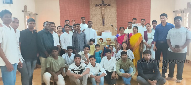 India: Una gioiosa celebrazione di fede e unità  -  25311
