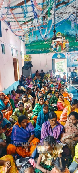 India: Una gioiosa celebrazione di fede e unità  -  25312