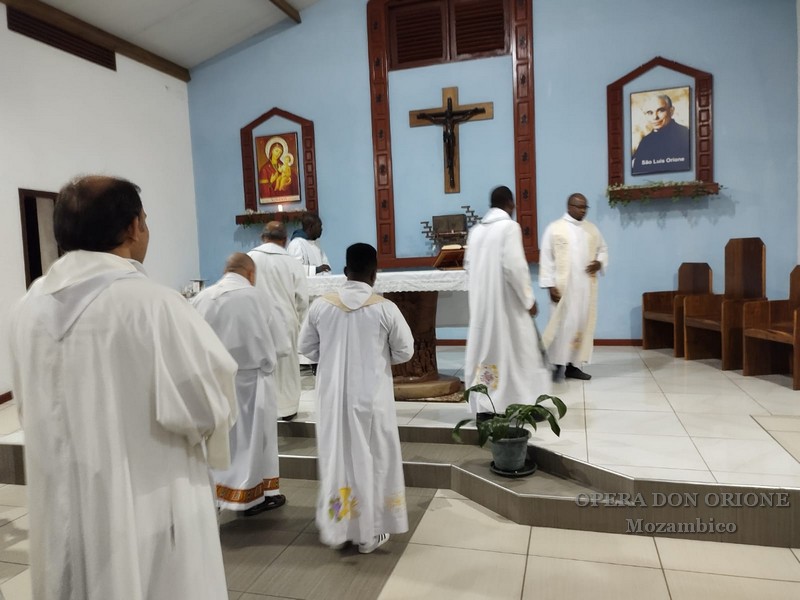 Mozambico: La Visita del Direttore generale P. Vieira e del Direttore provinciale P. Thomazella -  25321
