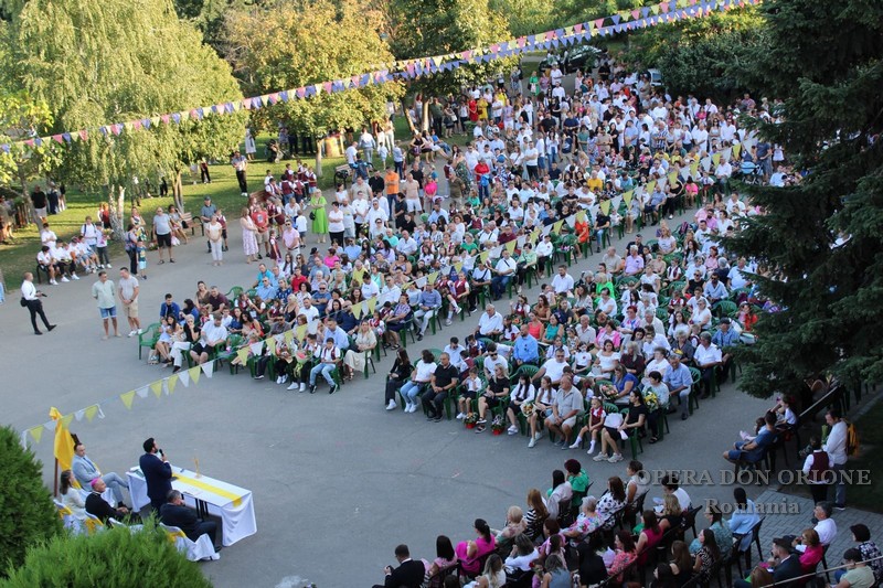 Romania: A Oradea l'inizio di un nuovo anno scolastico -  25378