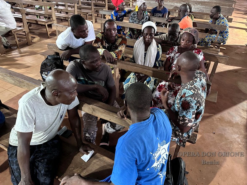 Iniziata la Visita canonica generale in Benin -  25765