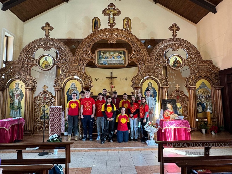 Romania: La visita a Mons. László Böcskei e la festa della Madonna della Divina Provvidenza -  25878