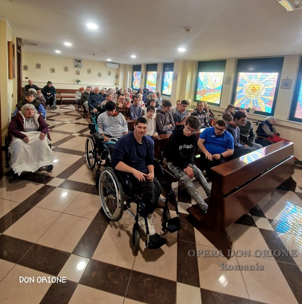 Romania: La visita a Mons. László Böcskei e la festa della Madonna della Divina Provvidenza -  25882