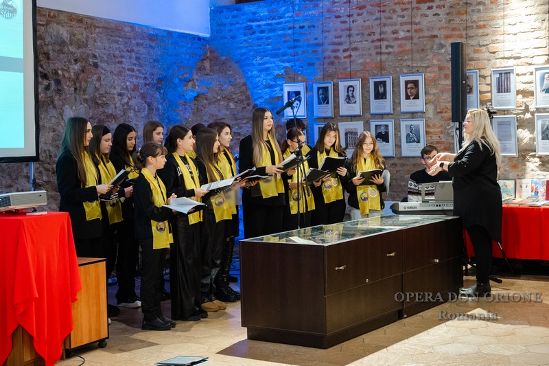 Romania: La visita a Mons. László Böcskei e la festa della Madonna della Divina Provvidenza -  25886