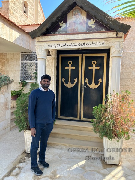 Giordania: A Zarqa la visita del Nunzio Apostolico e il concerto d'Avvento  -  25931