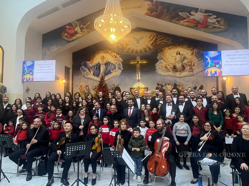 Giordania: A Zarqa la visita del Nunzio Apostolico e il concerto d'Avvento  -  25941