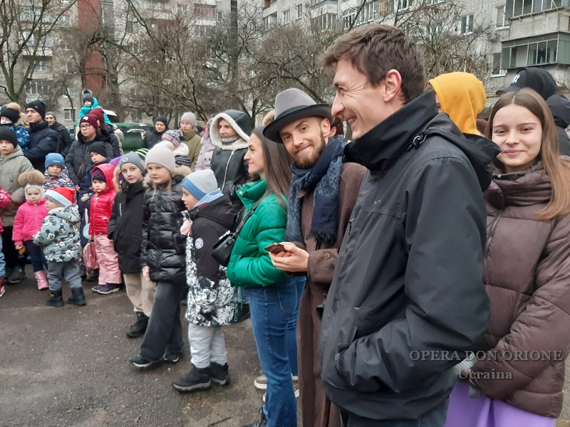 Ucraina: Festa di San Nicola per i bambini della parrocchia orionina di Leopoli -  25948