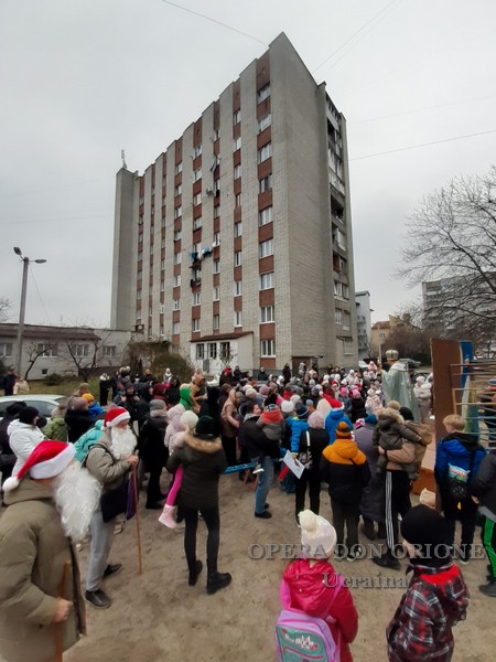 Ucraina: Festa di San Nicola per i bambini della parrocchia orionina di Leopoli -  25952