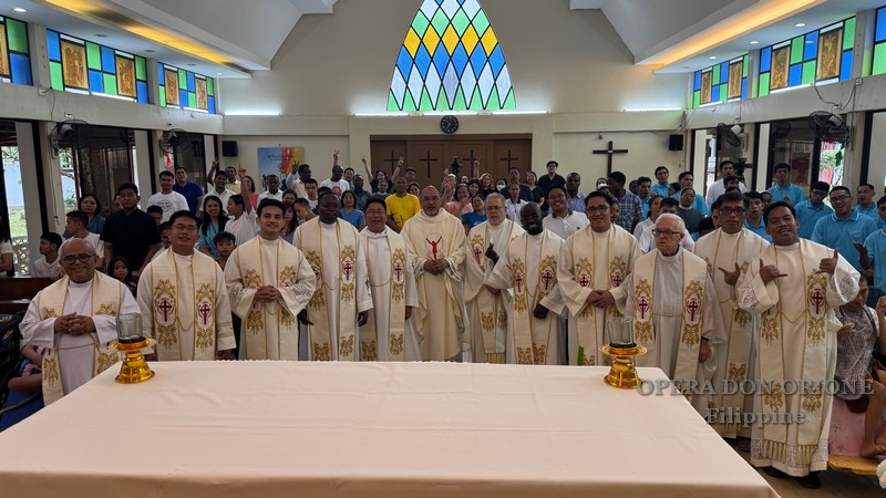 Filippine: Celebrata a Montalban la Solennità dell'Immacolata, patrona della Delegazione filippina -  25968