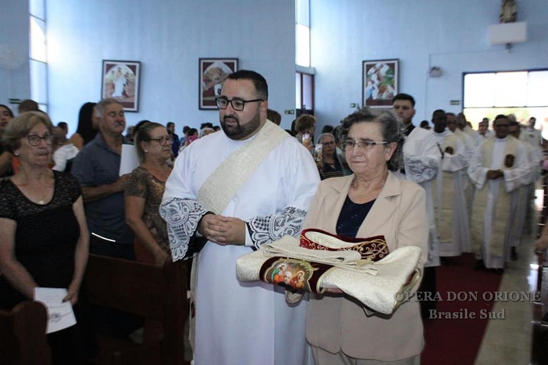 Brasile Sud: L'ordinazione presbiterale del diacono Adriano José Gomes Pereira -  26025