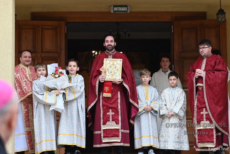 Romania: Il Natale della Famiglia carismatica orionina di Oradea -  26041