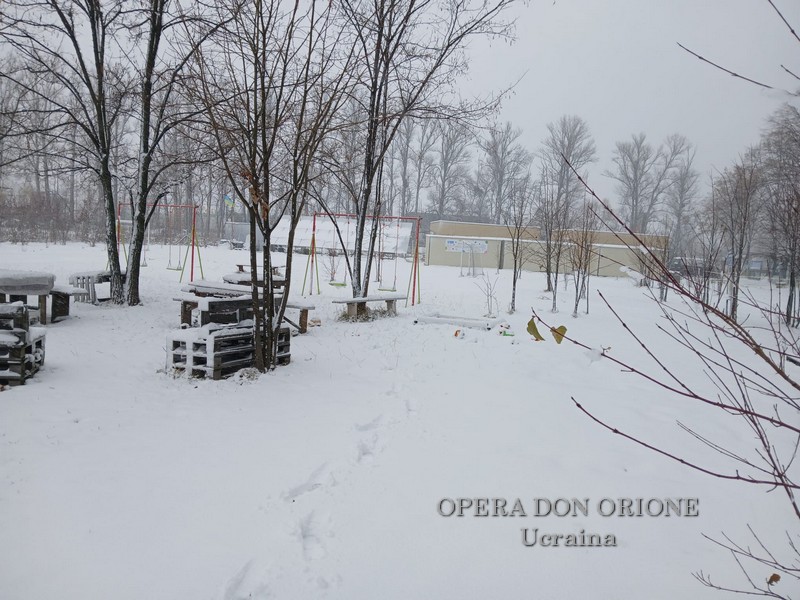 Ucraina: Dove altri distruggono noi costruiamo con gesti di solidarietà e di carità! -  26061