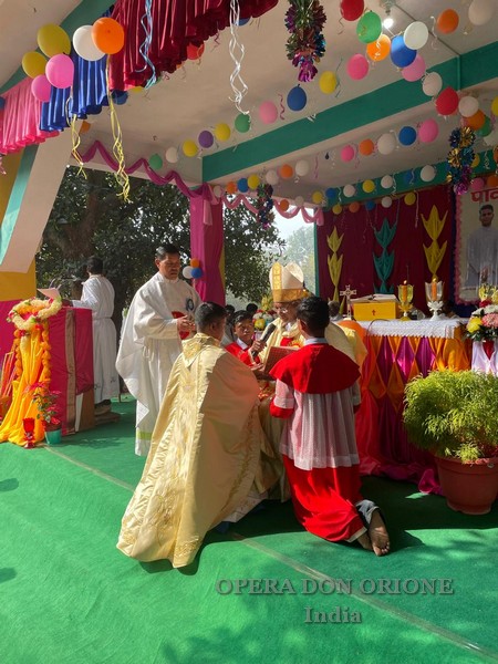 India: L'ordinazione sacerdotale del diacono Navin Kerketta -  26259