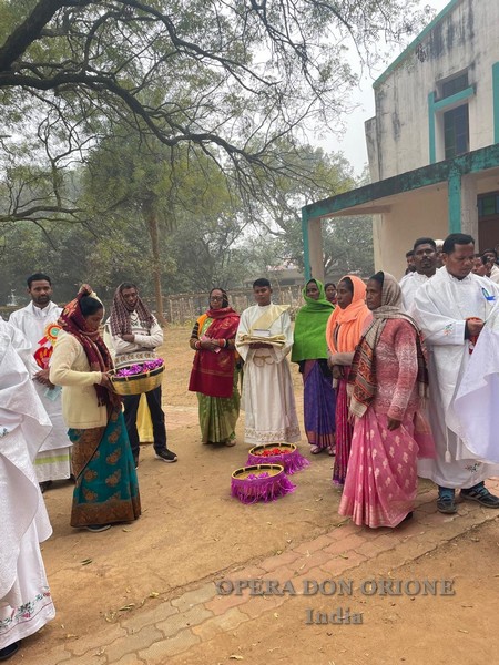 India: L'ordinazione sacerdotale del diacono Navin Kerketta -  26260