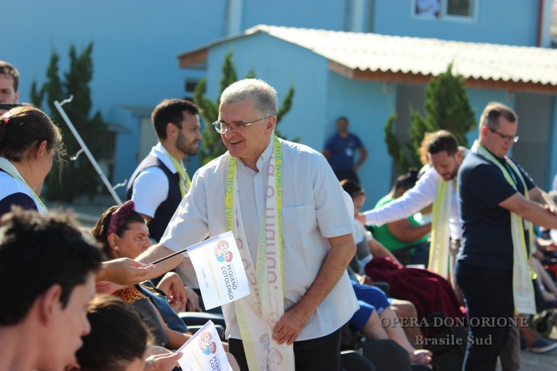 Brasile Sud: Espansione e benedizione, da Curitiba a Joinville, la visita del Direttore Generale -  26426
