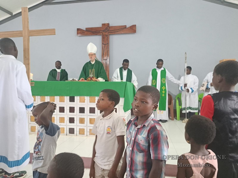 Mozambico: Aperta a Beira la nuova comunità orionina -  26450