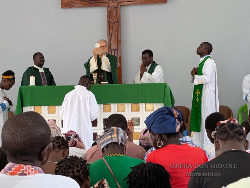Mozambico: Aperta a Beira la nuova comunità orionina -  26452