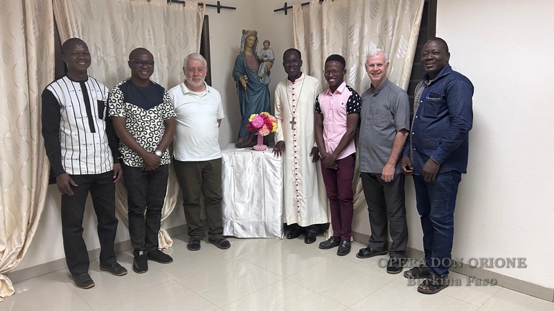 Terminata la Visita Canonica Generale in Burkina Faso -  26471