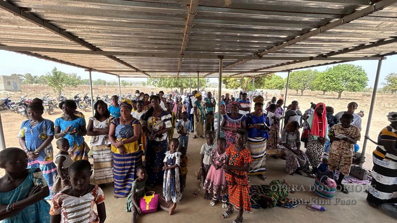 Terminata la Visita Canonica Generale in Burkina Faso -  26472