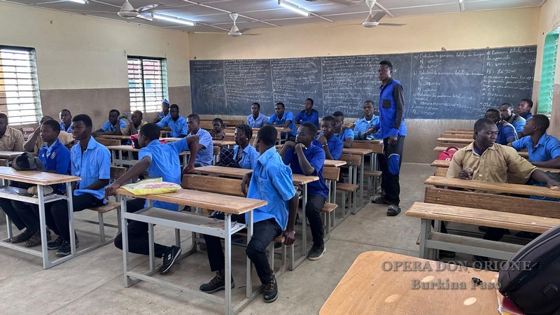 Terminata la Visita Canonica Generale in Burkina Faso -  26476