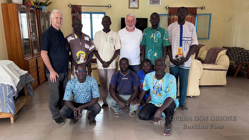 Terminata la Visita Canonica Generale in Burkina Faso -  26482