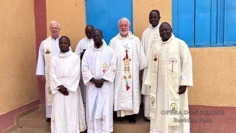 Terminata la Visita Canonica Generale in Burkina Faso -  26487