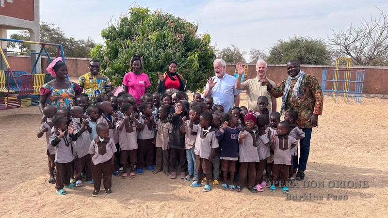 Terminata la Visita Canonica Generale in Burkina Faso -  26490