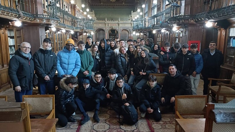 Romania: Giovani delle Scuole Don Orione di Fano in visita a Iaşi  -  26505