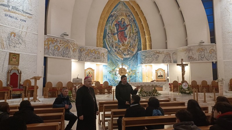 Romania: Giovani delle Scuole Don Orione di Fano in visita a Iaşi  -  26508
