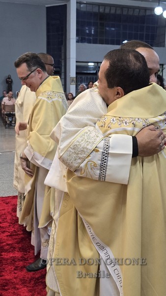 Brasile: A Belo Horizonte la Famiglia orionina celebra l'ordinazione diaconale di due religiosi  -  26677