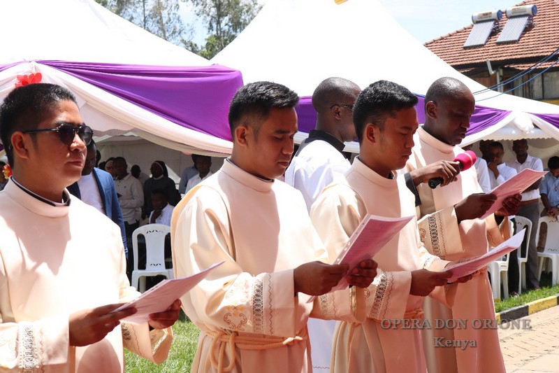 Kenya: La Professione perpetua di quattro chierici orionini -  26682