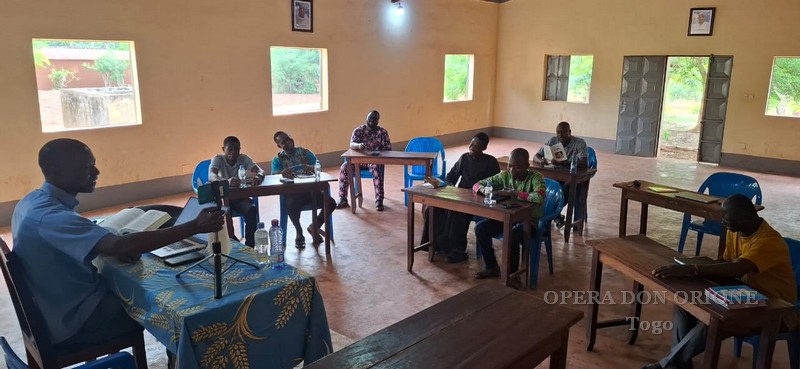 Togo: La formazione dei giovani sacerdoti -  27002