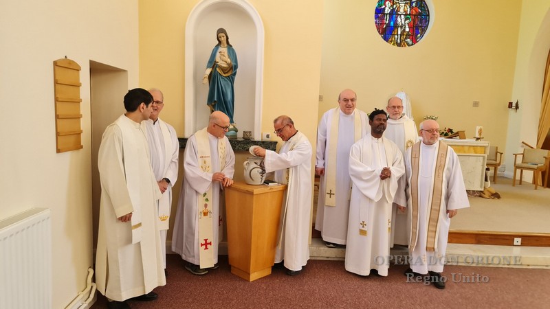 Regno Unito: L' Assemblea di verifica della Delegazione “Mother of the Church” -  27010