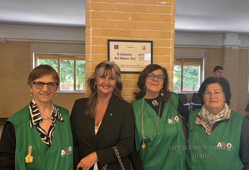 Tortona: Bambini e anziani in festa al Centro Mater Dei  -  27020