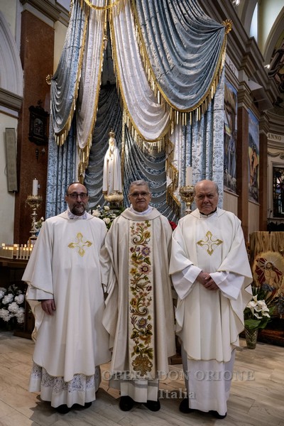 La statua pellegrina della Madonna di Fatima a Copparo (FE)  -  27048