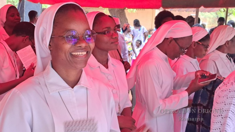 Celebrati in Burkina Faso i 25 anni di presenza orionina -  27194