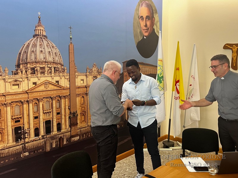 Roma: Gli interventi dei cardinali Reina e Baggio al GSO 2025 -  27324