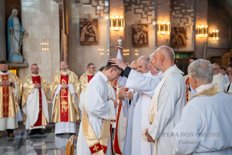 Polonia: l'ordinazione sacerdotale dei diaconi Przemysław PIECHOWSKI e Grzegorz GICALA -  27356