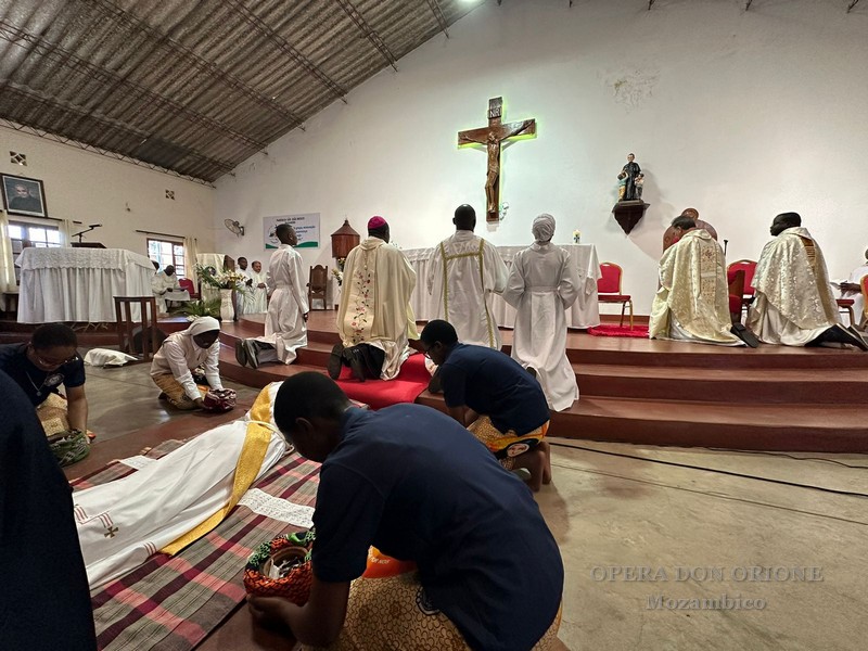 Mozambico: A Maputo l'ordinazione sacerdotale del diacono Horácio Manuel Berque Chico -  27550