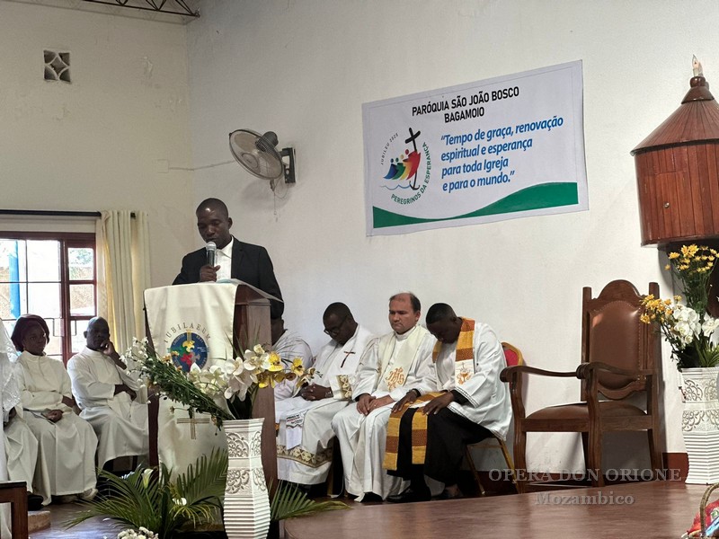 Mozambico: A Maputo l'ordinazione sacerdotale del diacono Horácio Manuel Berque Chico -  27558