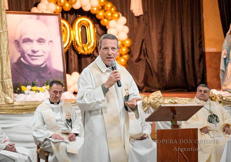 Argentina: Celebrato il 90° anniversario del Piccolo Cottolengo di Avellaneda -  27577