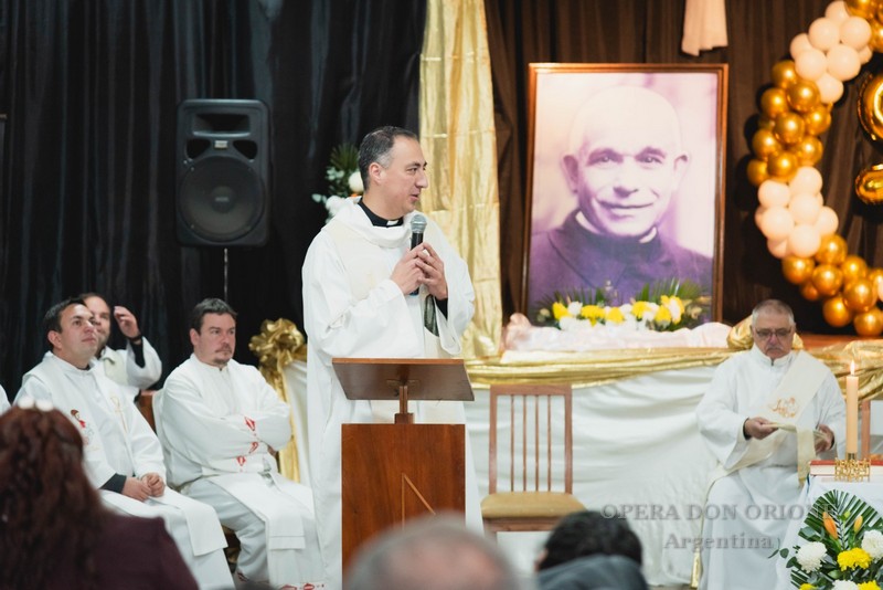 Argentina: Celebrato il 90° anniversario del Piccolo Cottolengo di Avellaneda -  27578