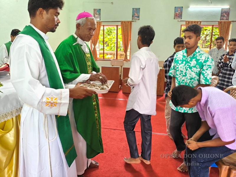 India: Inaugurato il seminario San Luigi Orione Nivas di Jamshedpur -  27594