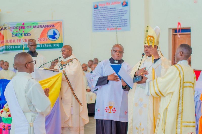 Kenya: Ordinazione sacerdotale di Harrison Nyaga Kariuki -  27619
