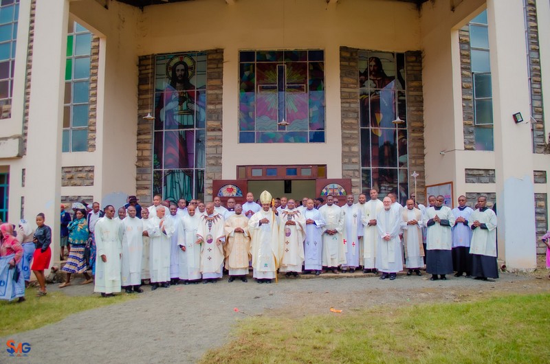 Kenya: Ordinazione sacerdotale di Harrison Nyaga Kariuki -  27620