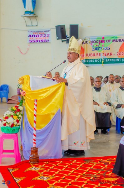 Kenya: Ordinazione sacerdotale di Harrison Nyaga Kariuki -  27625