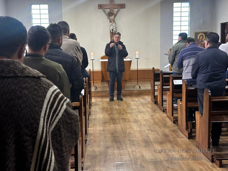 Brasile Sud: Ritiri spirituali per i religiosi della Provincia di Nostra Signora dell'Annunciazione -  27629